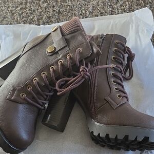 DREAM PAIRS Women's Lace up Combat Ankle Boots High Chunky Heel Fashion... 6.5